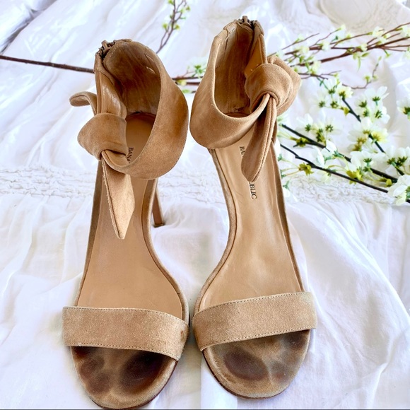 Banana Republic Bow Stilettos - Picture 2 of 5